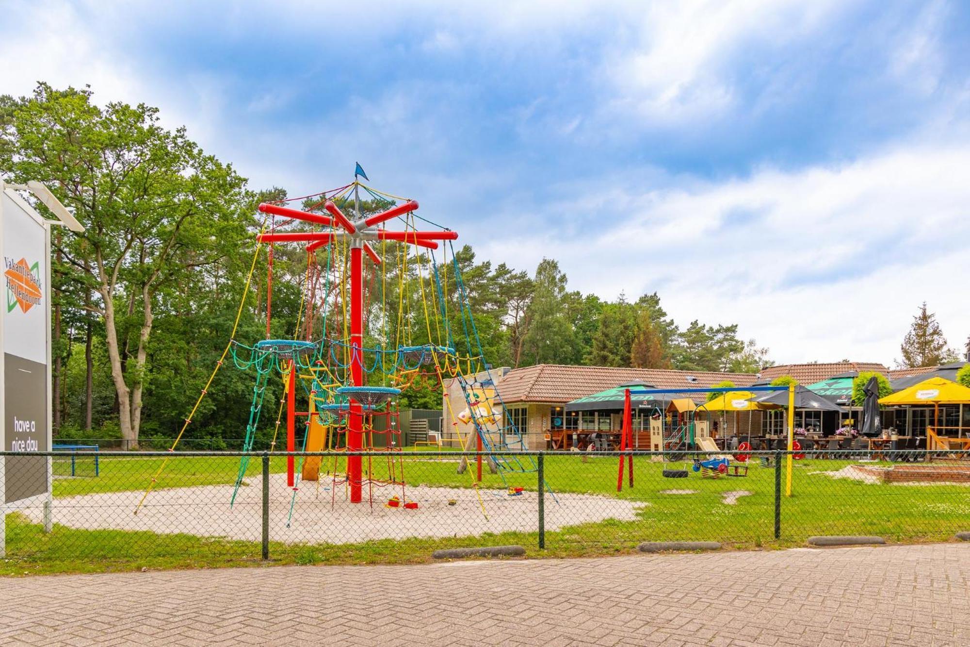 Bungalow - 6 Personen Gelegen In De Nabije Omgeving Van Avonturenpark Hellendoorn En De Prachtige Sallandse Heuvelrug En Eelerberg Экстерьер фото